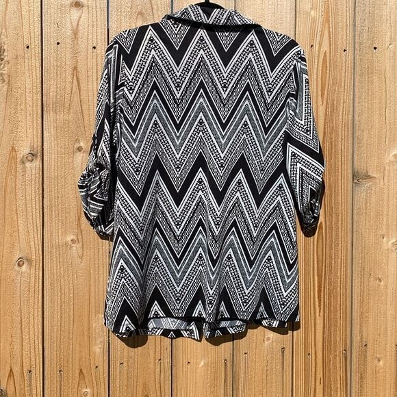 Take 50% OFF- Perception Women’s Blouse, Size-1X - Picture 6 of 6